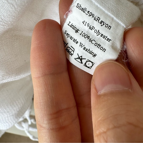 White Shirt Short Sleeves - Picture 4 of 4